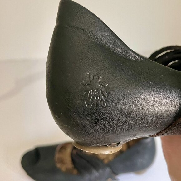 Fly London Woman's Black  LAFF Peep Toe Ballerina Shoes Size 7 - Picture 13 of 16